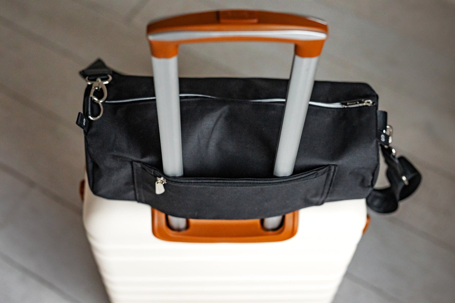 Travel Bag - Image 3