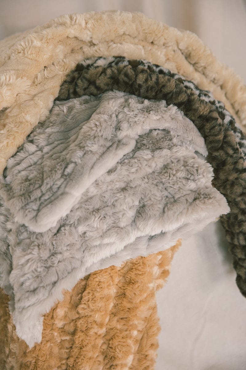 Glossy Ultra Sorbet Angora Blanket - Image 4