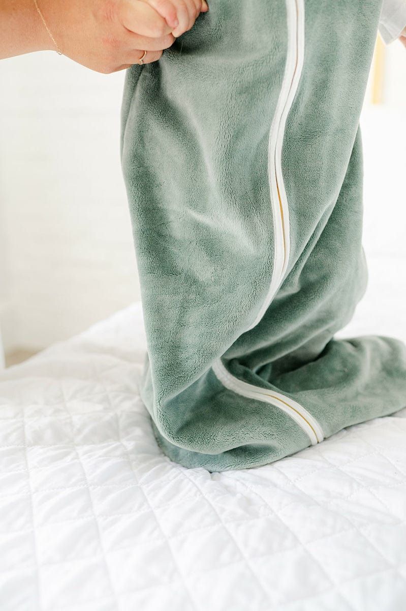 Mist Wearable Minky Blanket - Image 9