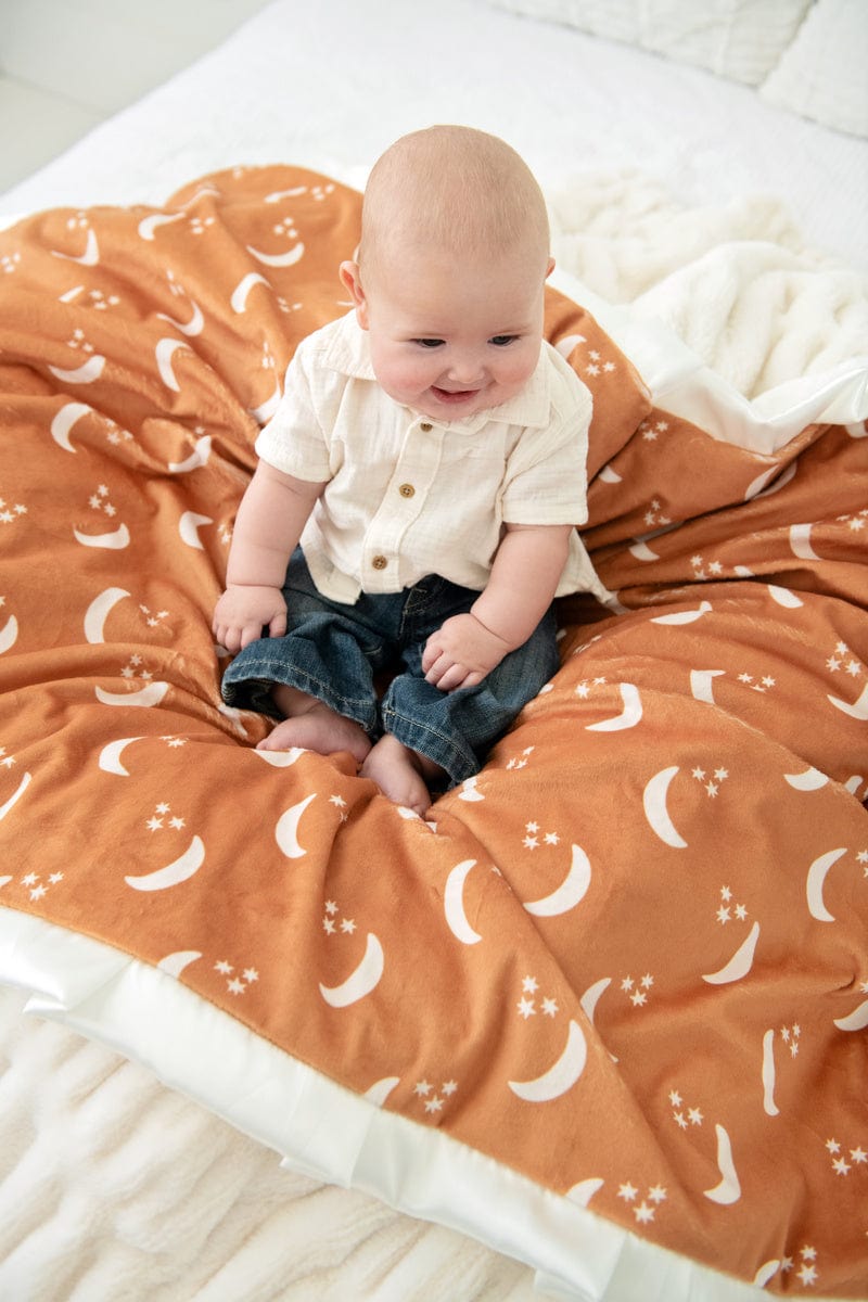 Shining Moon Copper Blanket - Image 3