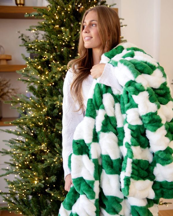 Hugs Check Green Blanket
