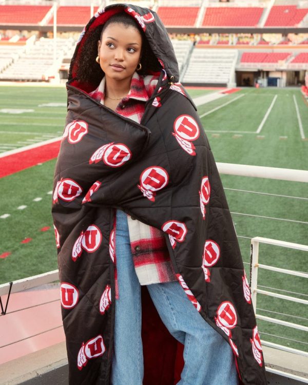 University of Utah Utes Hooded Stadium Blanket - Everywhere Blanket