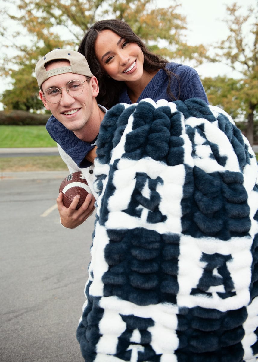 Utah State Aggies Blanket - Hugs - Image 3