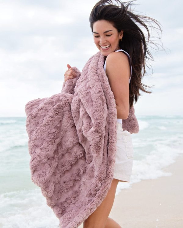 Ultra Sorbet Dusty Orchid Blanket