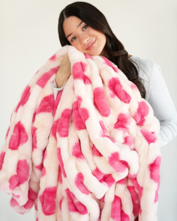 Hugs Heart Pink Blanket