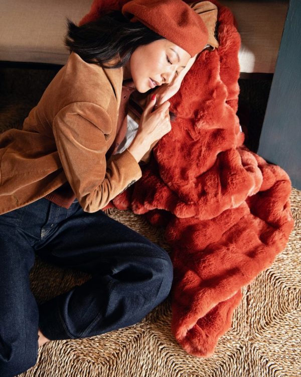 Premium Cloud Paprika Blanket