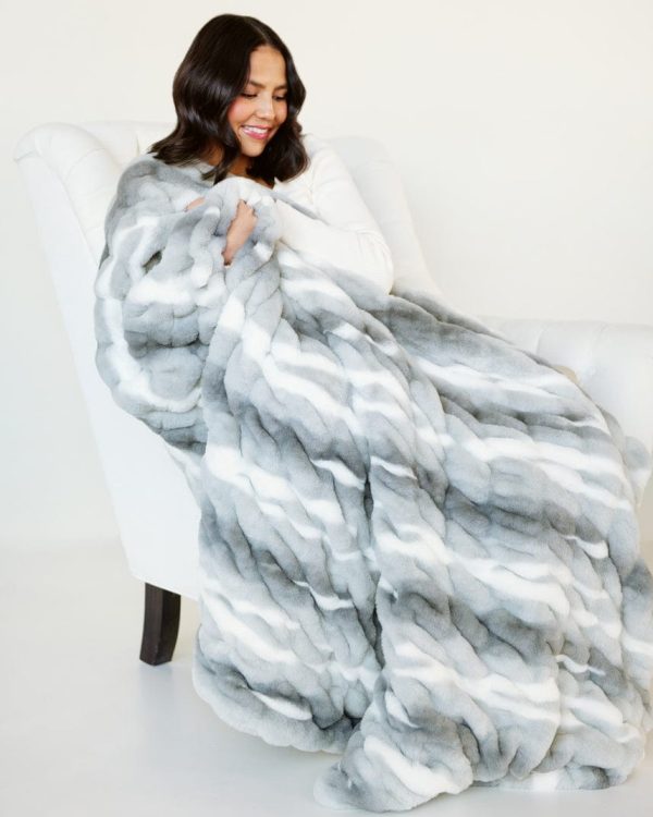 Hugs Swirl Licorice Blanket