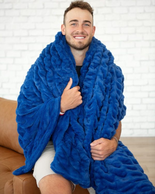 Hugs Blue Blanket