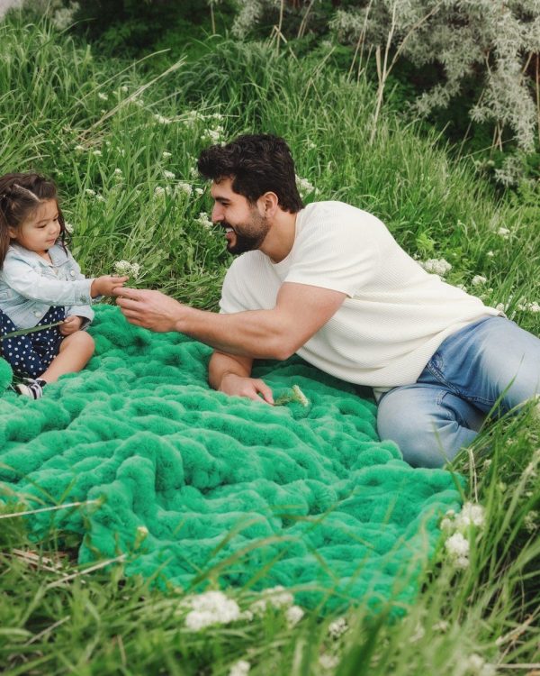 Ultra Sorbet Kelly Green Blanket