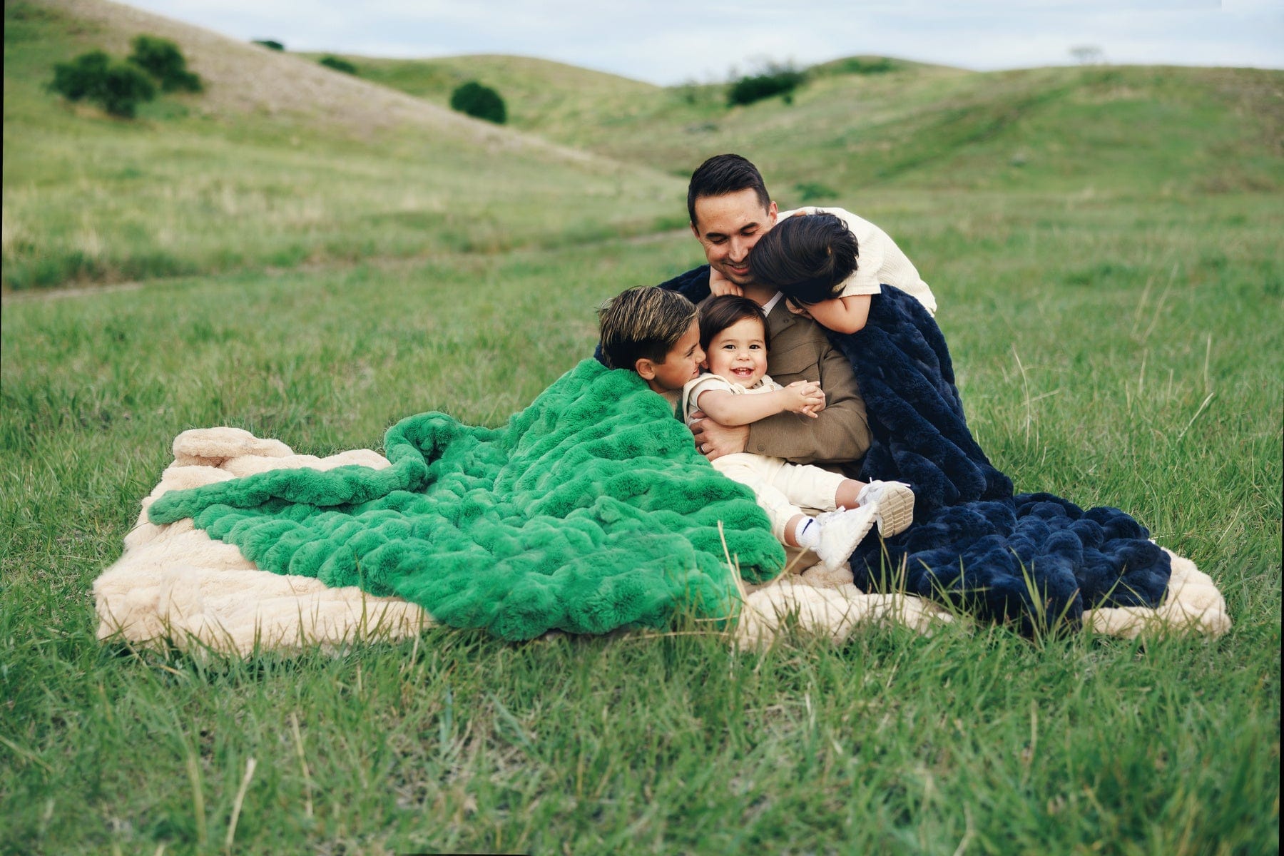 Ultra Sorbet Kelly Green Blanket - Image 6