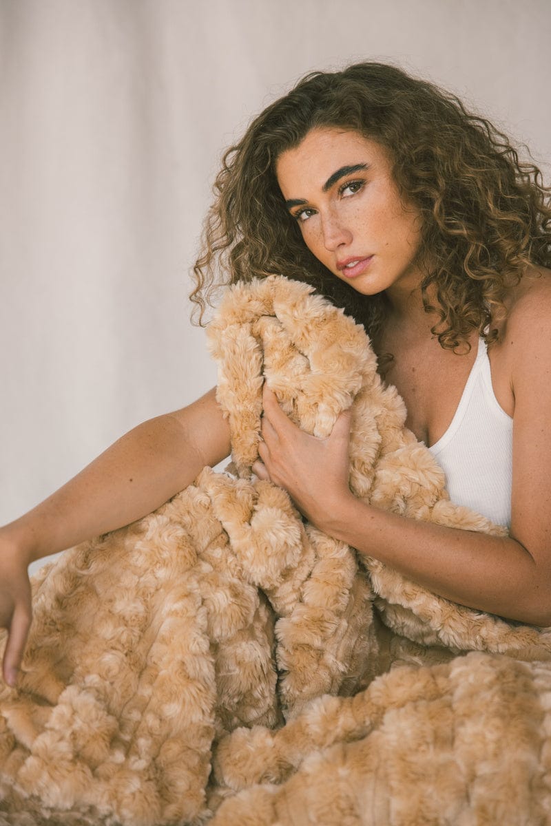 Glossy Ultra Sorbet True Caramel Blanket - Image 2