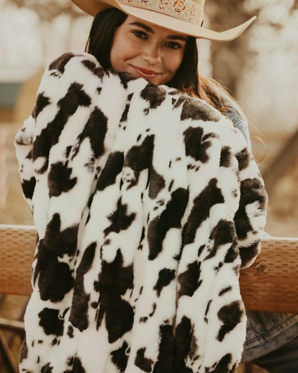 Hugs Black Cow Blanket