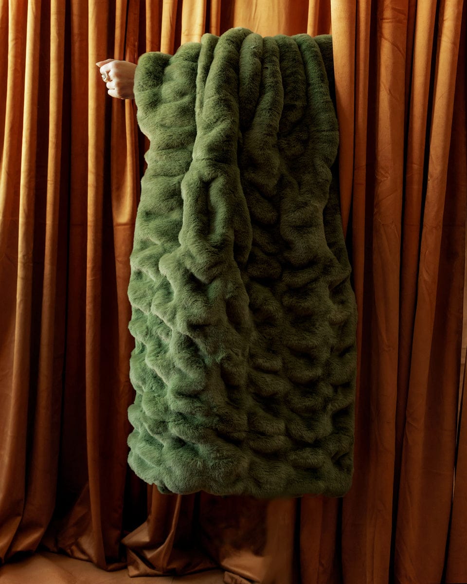 Hugs Fir Green Blanket - Image 2